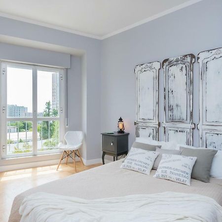 Lisbon Airport Hostel Bagian luar foto