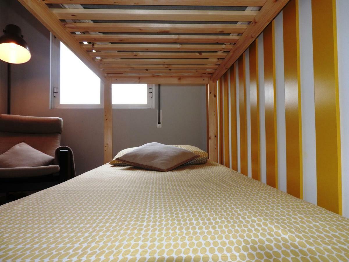 Lisbon Airport Hostel Bagian luar foto