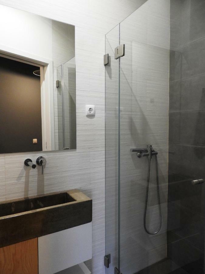 Lisbon Airport Hostel Bagian luar foto