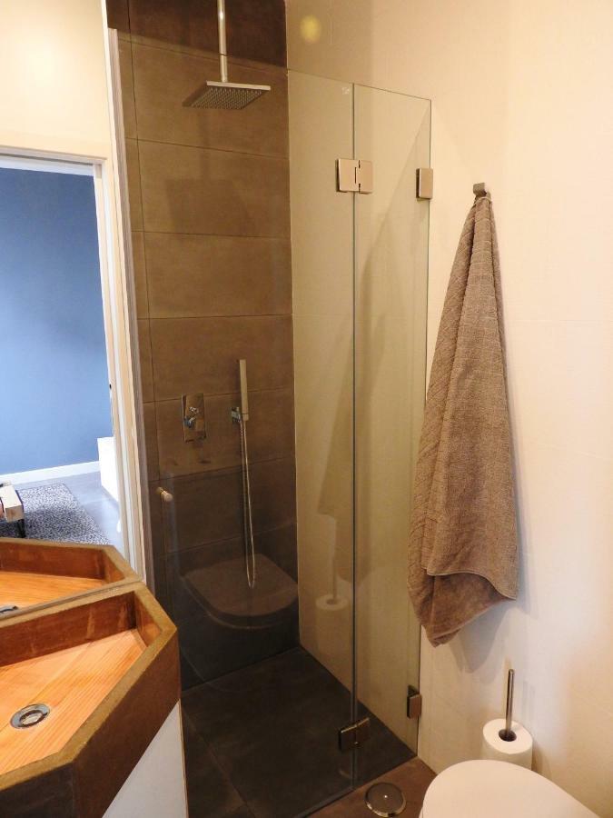 Lisbon Airport Hostel Bagian luar foto